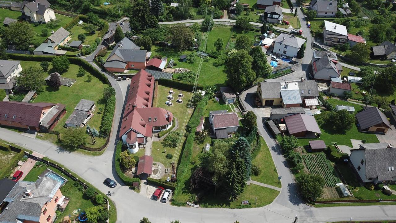 Penzion Terasa, Bed & Breakfast Велке Лосіни Екстер'єр фото